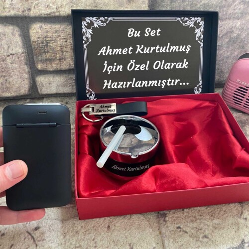 Sevgiliye Hediye Elektronik Çakmaklı Sigaralık Metal Kül Tablası ve Deri Anahtarlık Seti