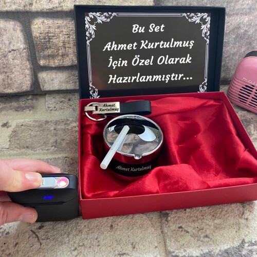 Sevgiliye Hediye Elektronik Çakmaklı Sigaralık Metal Kül Tablası ve Deri Anahtarlık Seti