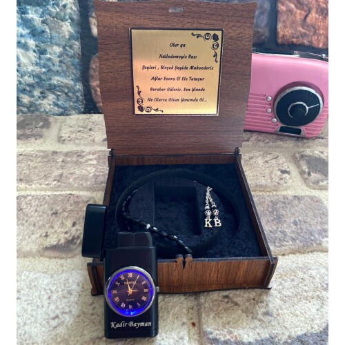 Sevgiliye Hediye Saatli Işıklı Çakmak Ve Tespih