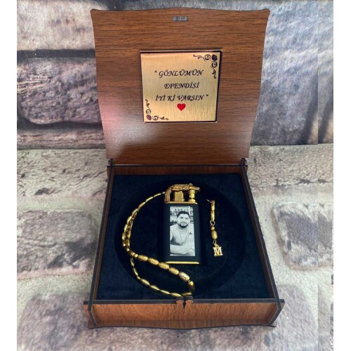 Ahşap Kutulu Resimli Timsah Model Çakmak ve Altın Suyu Kaplama Metal  Tespih