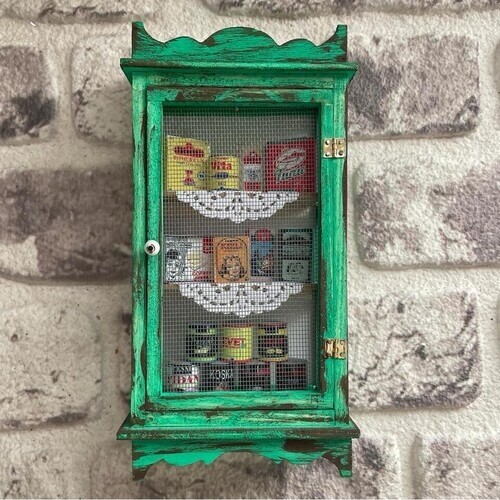 El Yapımı Nostaljik Minyatür Tel Dolap