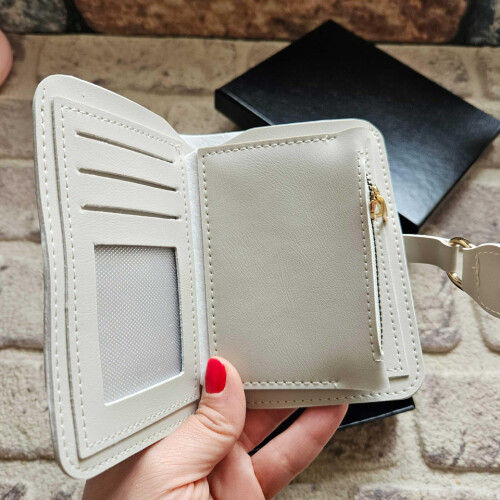 Kadınlara Özel Hediye Seti Kolye-Çakmak ve Cüzdan