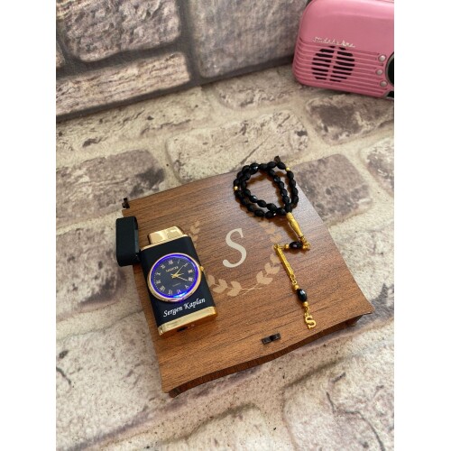 Kişiye Özel Ahşap Kutulu Saatli Çakmak ve Şık Tespih Seti