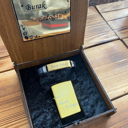 Kişiye Özel Gold Çakmak ve Bileklik Seti