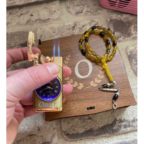 Kişiye Özel Sevgiliye, Eşinize Saatli Işıklı Çakmak ve Toz Kehribar