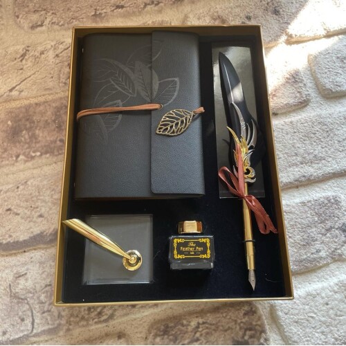 Tüylü Kaligrafi Kalem ve Kişiye Özel Defter Seti