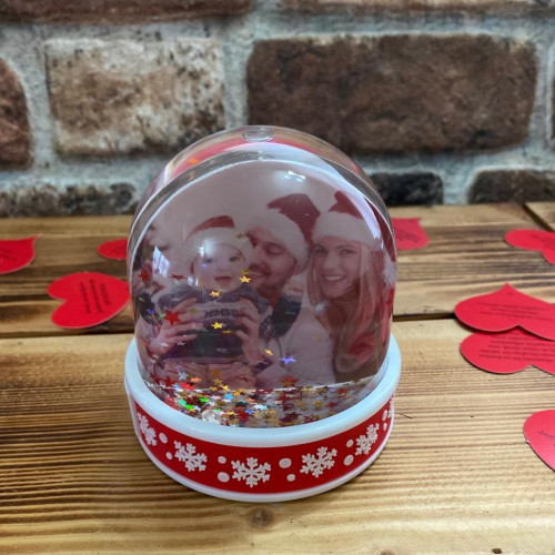 Yılbaşı Hediyesi Kar Küresi Çerçeve - Karlı