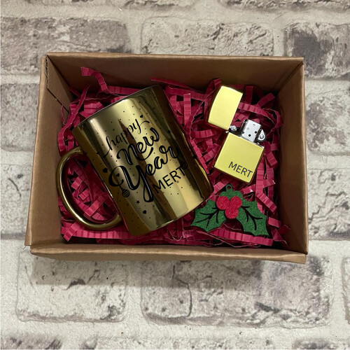 Yılbaşı Hediyesi Kupa Bardak ve Çakmak Seti